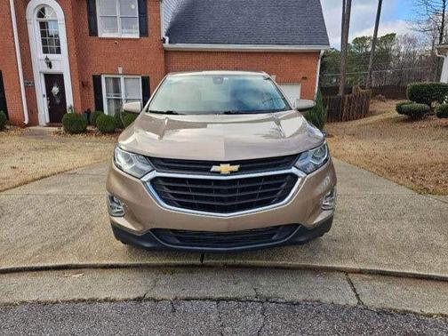 Gold 2019 Chevrolet Equinox LT