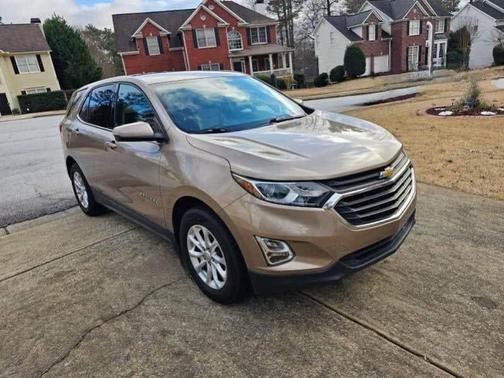 Gold 2019 Chevrolet Equinox LT