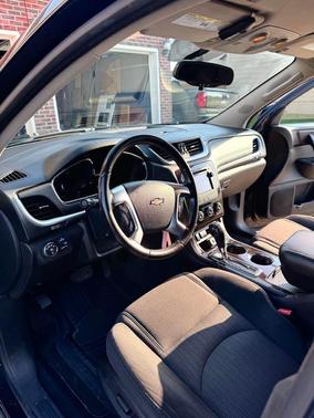 Black 2015 Chevrolet Traverse 1LT