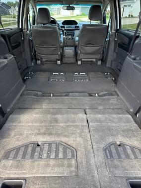 White 2011 Honda Odyssey EX-L