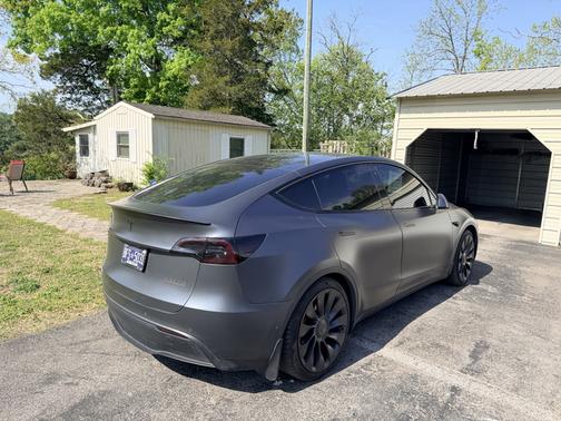 Gray 2022 Tesla Model Y Performance