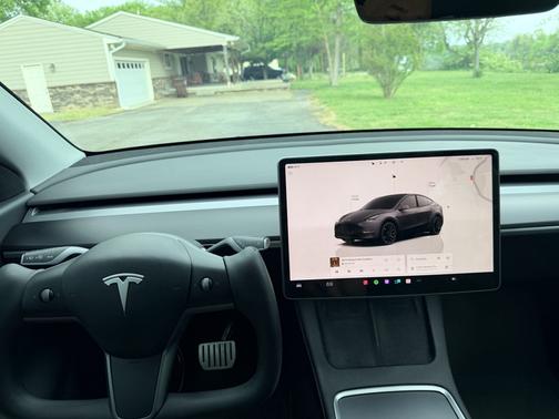 Gray 2022 Tesla Model Y Performance