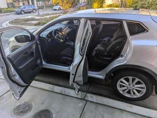 2017 Nissan Rogue Sport S