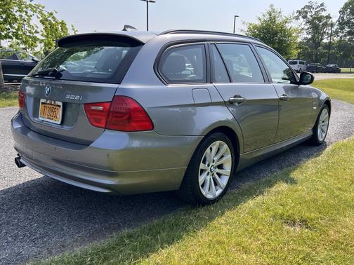 2012 BMW 328 i xDrive
