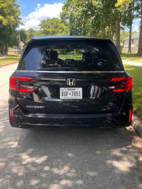 Black 2025 Honda Odyssey EX-L