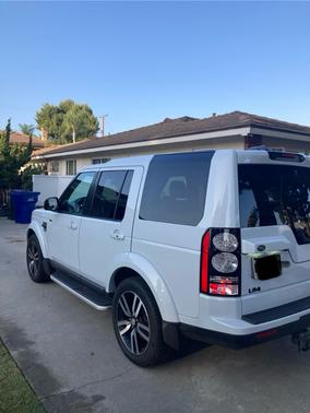 2015 Land Rover LR4 Lux