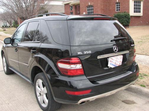 Black 2009 Mercedes-Benz M-Class ML 350 4MATIC