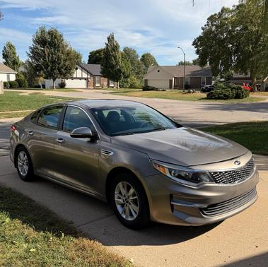 Gray 2016 Kia Optima LX