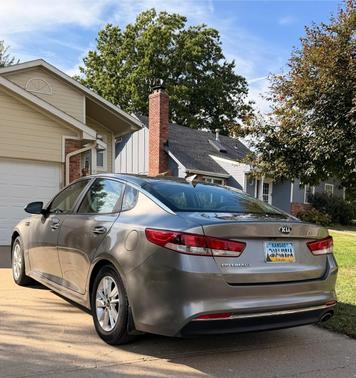 Gray 2016 Kia Optima LX