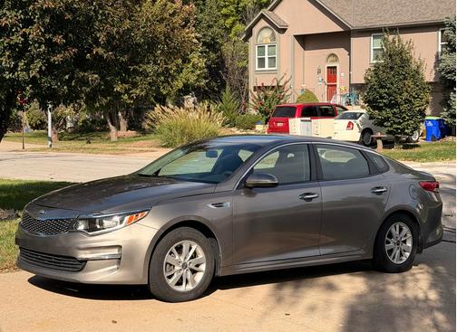 Gray 2016 Kia Optima LX