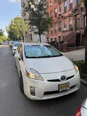 White 2010 Toyota Prius III