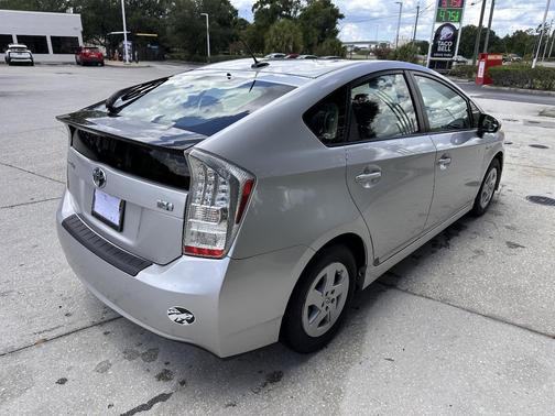 Silver 2010 Toyota Prius III
