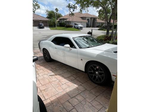 2016 Dodge Challenger R/T Scat Pack