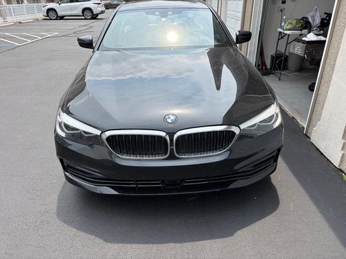 Black 2019 BMW 530 i xDrive