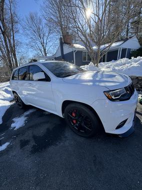 White 2019 Jeep Grand Cherokee SRT