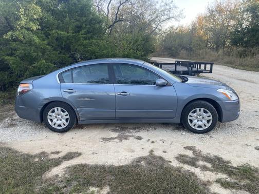 2010 Nissan Altima 2.5 S