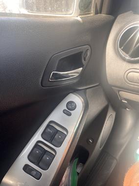 2010 Pontiac G6 Base
