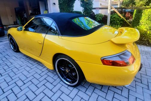 2001 Porsche 911 911 Carrera Cabriolet
