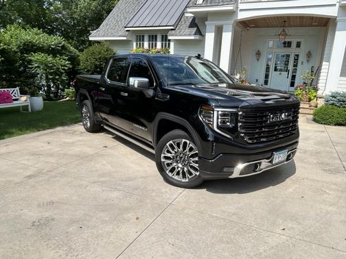 2023 GMC Sierra 1500 Denali Ultimate