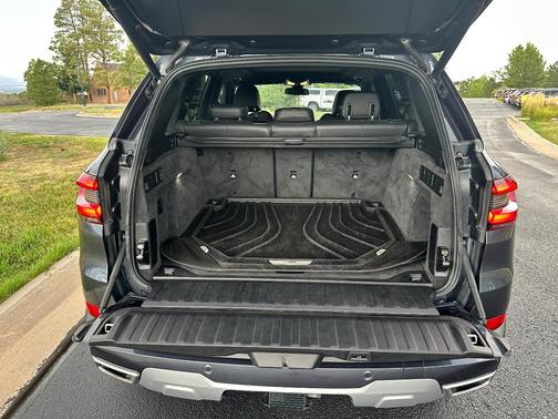 Blue 2019 BMW X5 xDrive40i