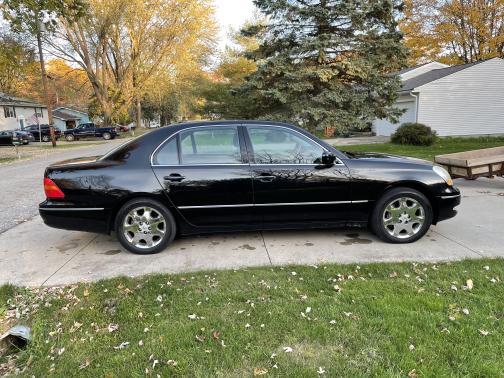 Photo 4 of 18 of 2003 Lexus LS 430 Base