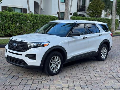 2021 Ford Explorer Base
