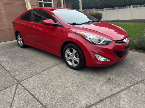2013 Hyundai ELANTRA GS