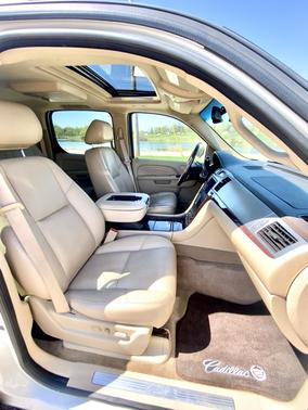 2011 Cadillac Escalade ESV Premium
