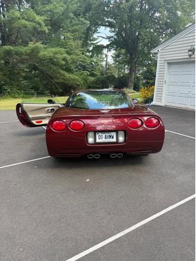 2003 Chevrolet Corvette Base