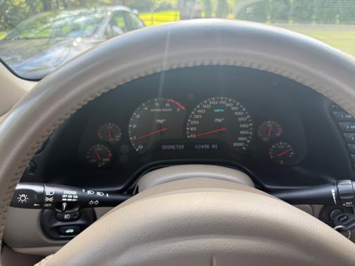 2003 Chevrolet Corvette Base
