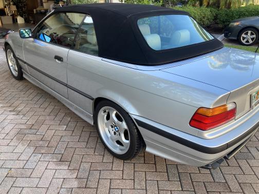 1999 BMW 323 iC