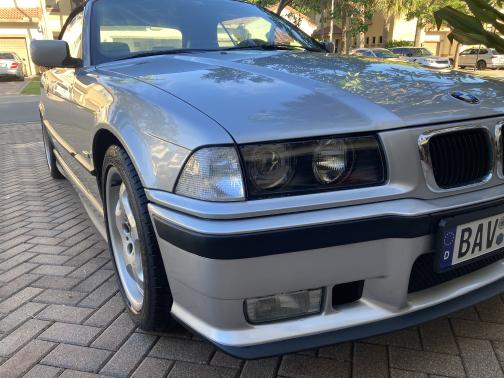 1999 BMW 323 iC