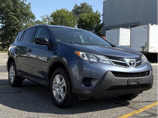 2013 Toyota RAV4 LE
