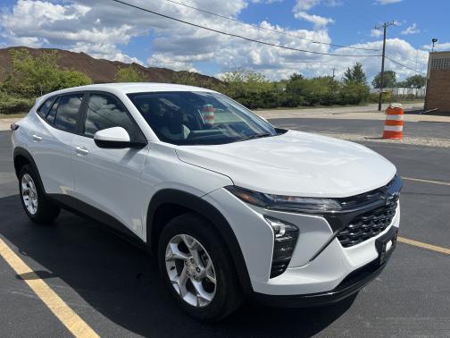 2024 Chevrolet Trax LS
