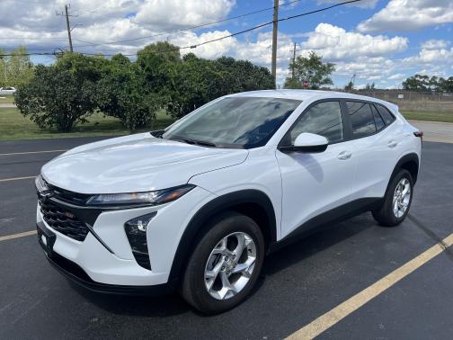2024 Chevrolet Trax LS