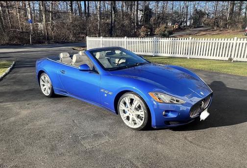 2014 Maserati GranTurismo Base