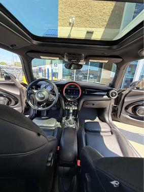 Blue 2014 MINI Hardtop Cooper