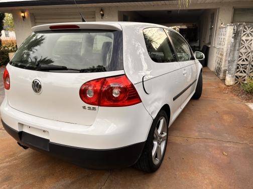 2009 Volkswagen Rabbit S
