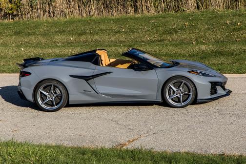 2024 Chevrolet Corvette E-Ray 3LZ