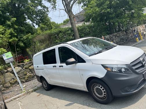2018 Mercedes-Benz Metris Base