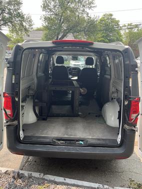 2018 Mercedes-Benz Metris Base