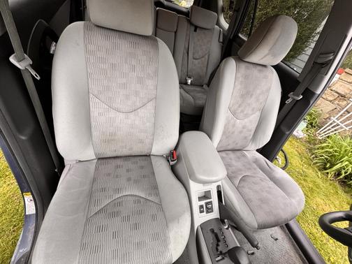 2011 Toyota RAV4 Base