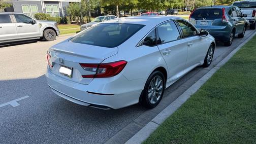 White 2018 Honda Accord LX