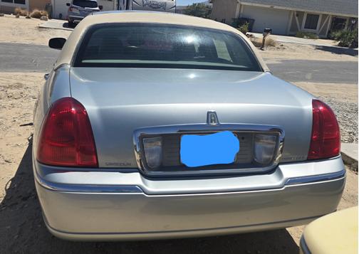 2007 Lincoln Town Car Signature