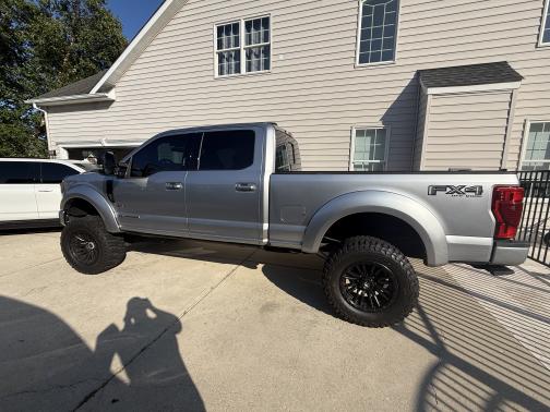2022 Ford F-250 Lariat