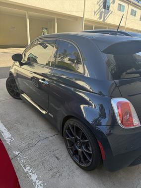 2017 FIAT 500e Battery Electric