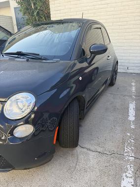 2017 FIAT 500e Battery Electric