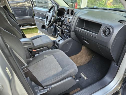 2013 Jeep Compass Sport