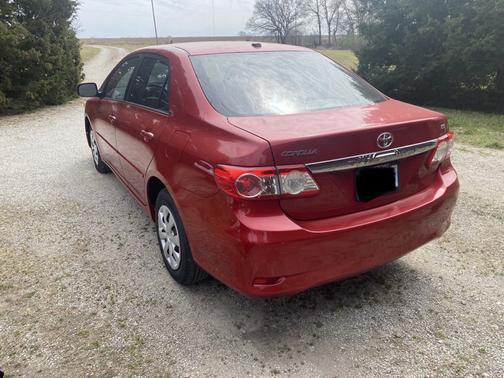 2011 Toyota Corolla LE