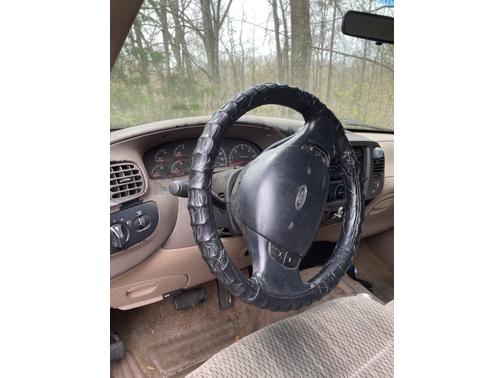 Photo 1 of 9 of 1997 Ford F-150 XLT
